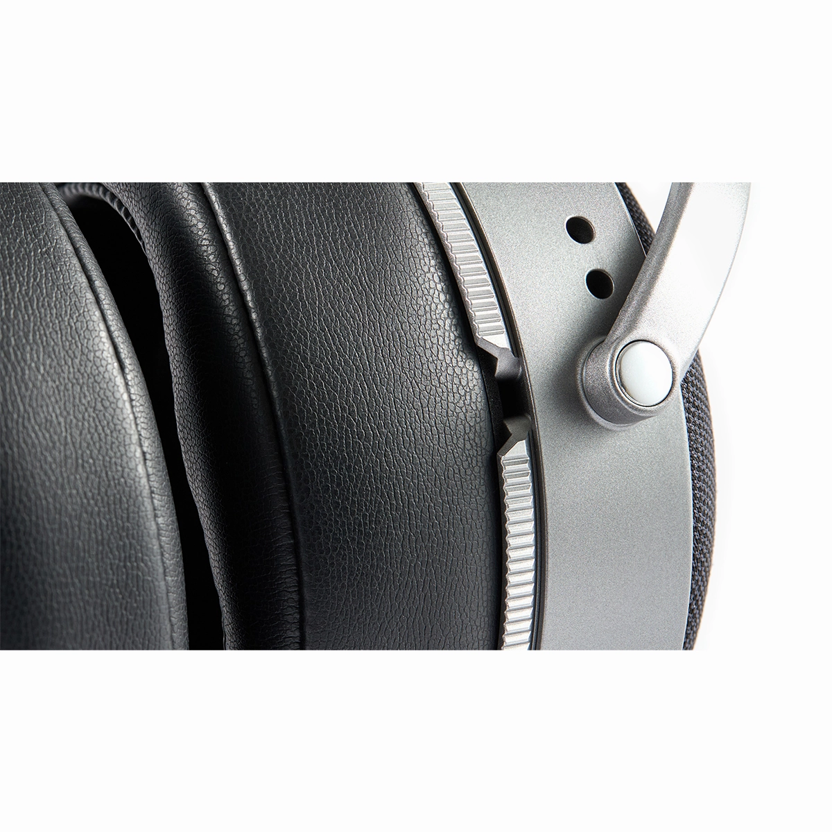 Audeze LCD-S20 Closed-Back Planar Headphones (Pre-Order)