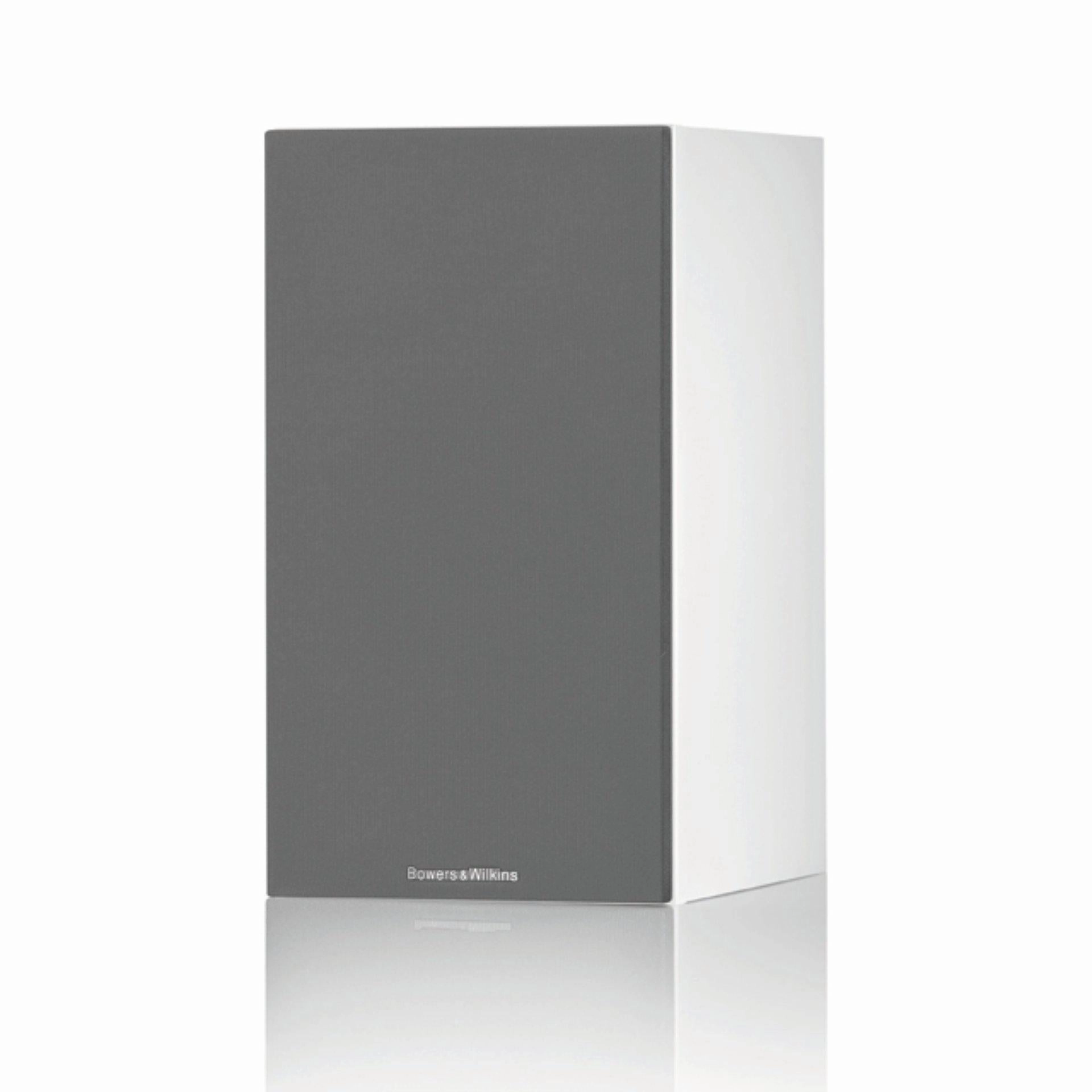 B&W 606 S3 Bookshelf Speaker - Matte White