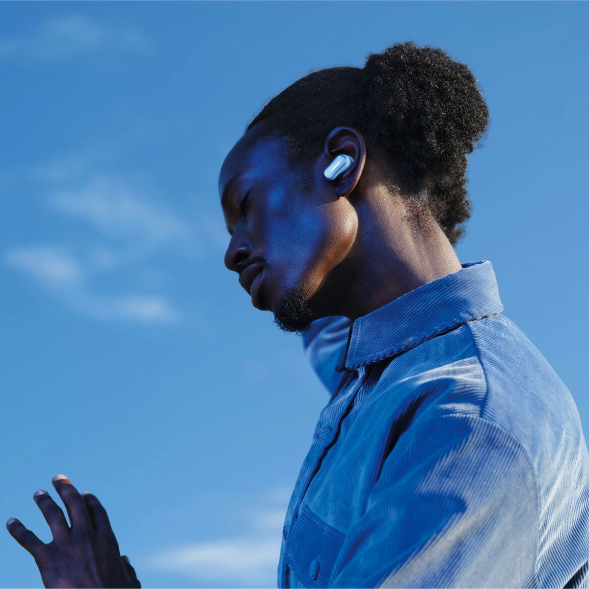 Bose QuietComfort Ultra Wireless Noise Cancelling Earbuds (Moonstone Blue)