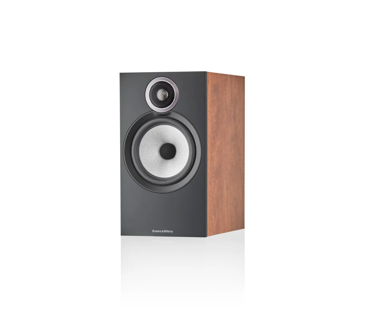 Bowers & Wilkins 606 S3 Bookshelf Speakers Pair