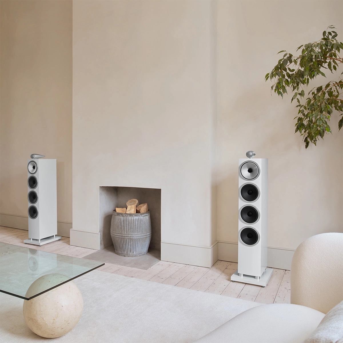 Bowers & Wilkins 702 S3 3-Way Floorstanding Speaker - Pair (Satin White)