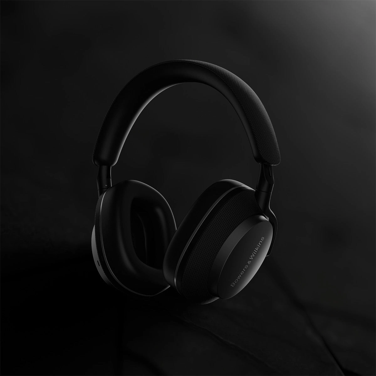 Bowers & Wilkins Px7 S2e Wireless Noise Canceling Bluetooth Headphones (Anthracite Black)