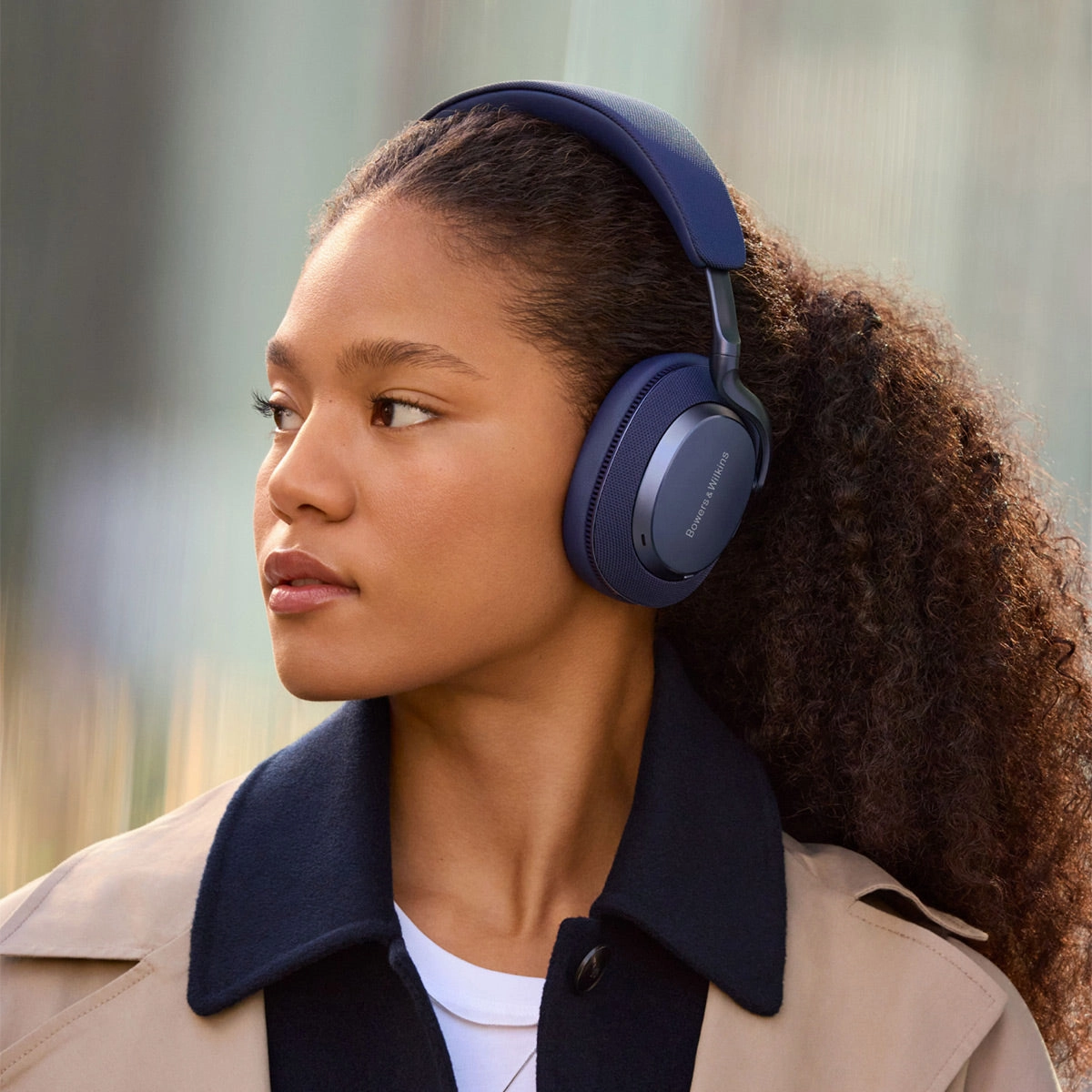 Bowers & Wilkins Px7 S3 Wireless Noise Canceling Bluetooth Headphones (Indigo Blue)