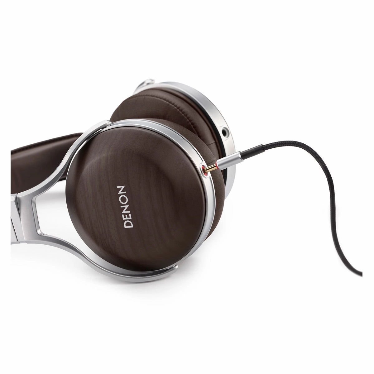Denon AH-D5200 Over-Ear Headphones (Zebrawood)