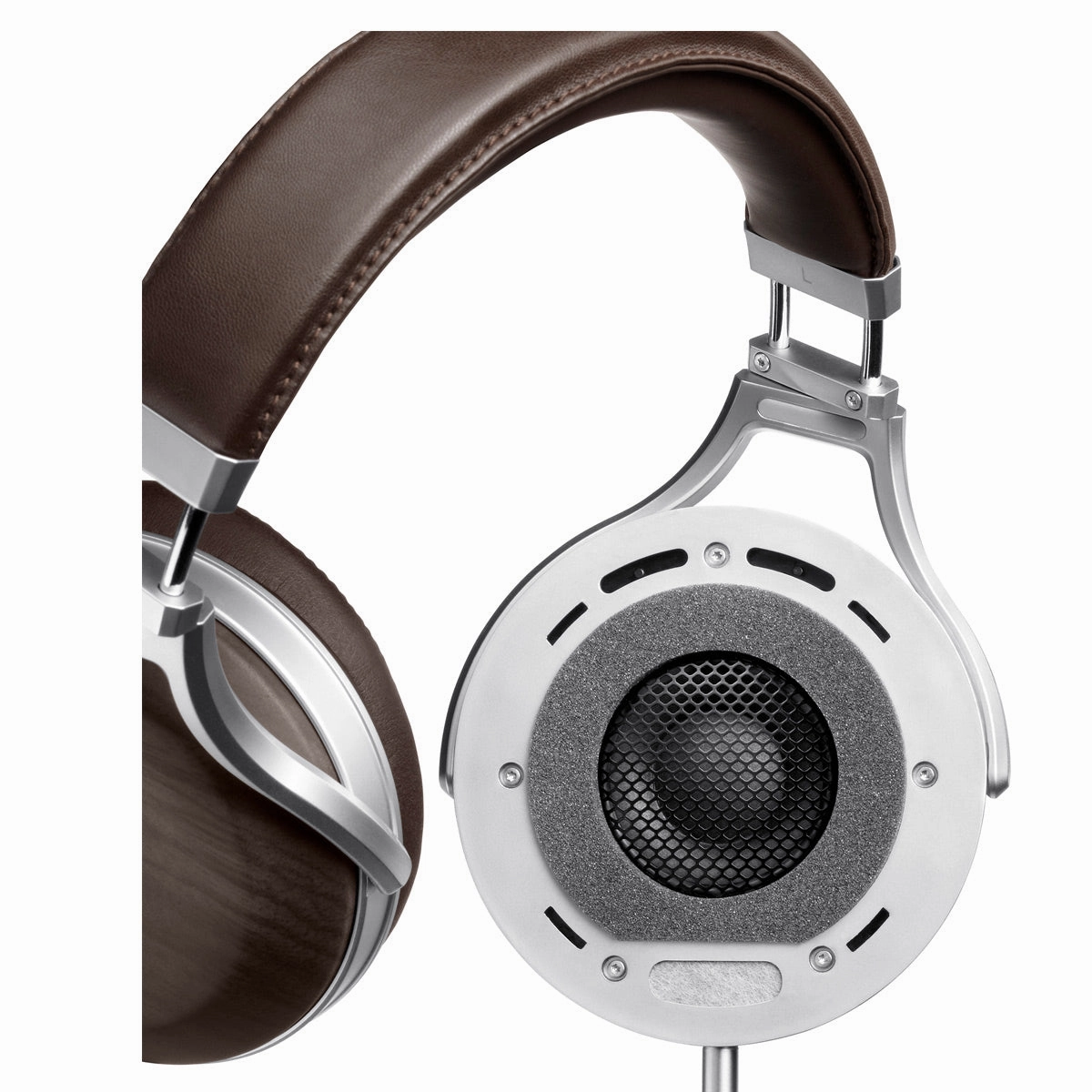 Denon AH-D5200 Over-Ear Headphones (Zebrawood)
