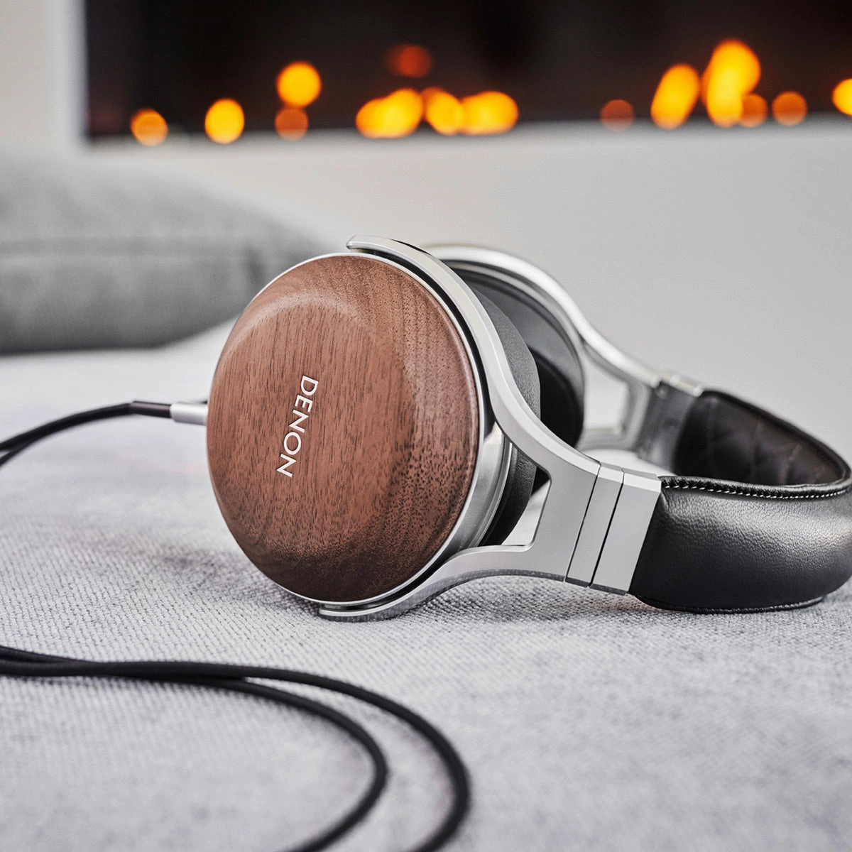 Denon AH-D7200 Reference Over-Ear Headphones (Walnut)