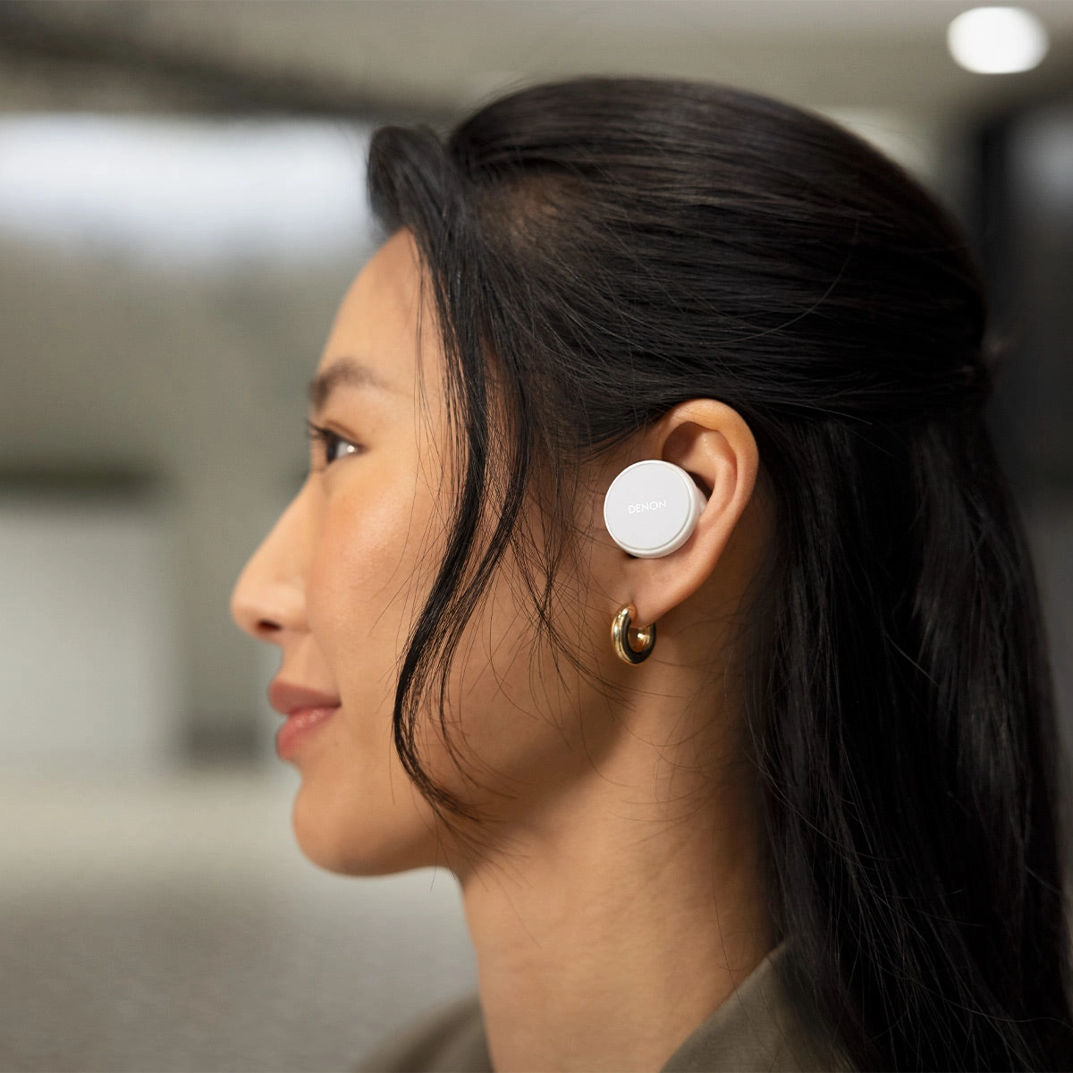 Denon PerL Pro True Wireless Earbuds with Active Noise Cancellation, Spatial Audio, and Adaptive Acoustic Technology (White)
