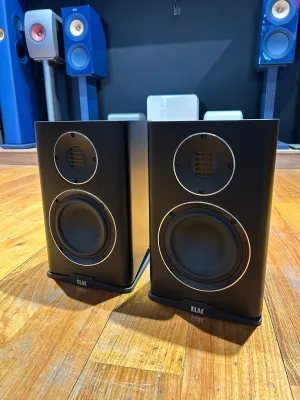 Elac Carina BS 243.4 Bookshelf Speakers