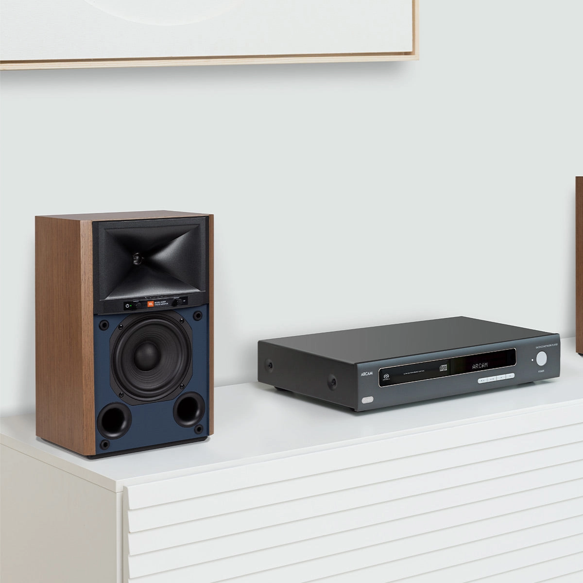 JBL 4305P Powered Bookshelf Loudspeaker System (Walnut)