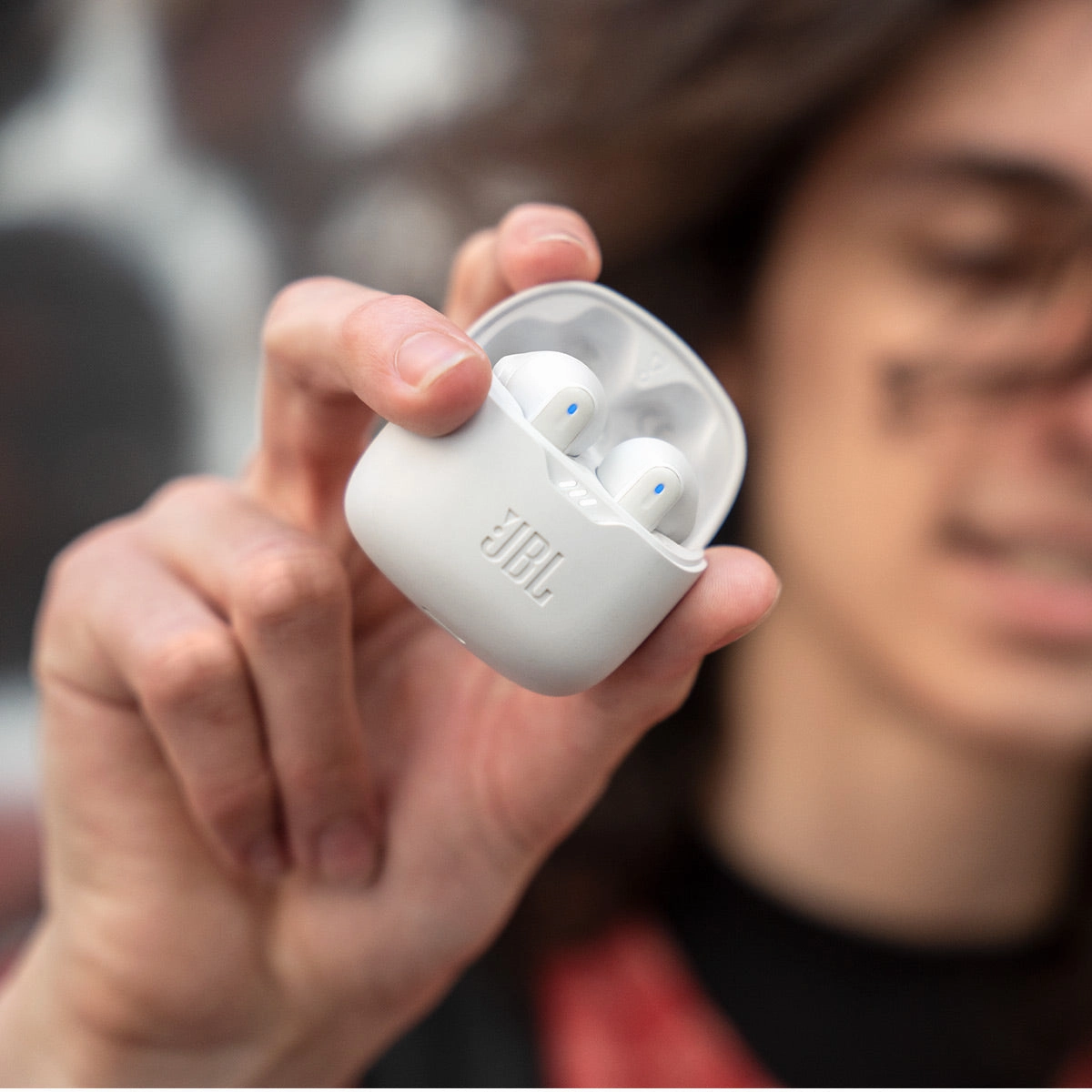 JBL Tune Flex True Wireless Noise Cancelling Earbuds with Bluetooth 5.2 (White)