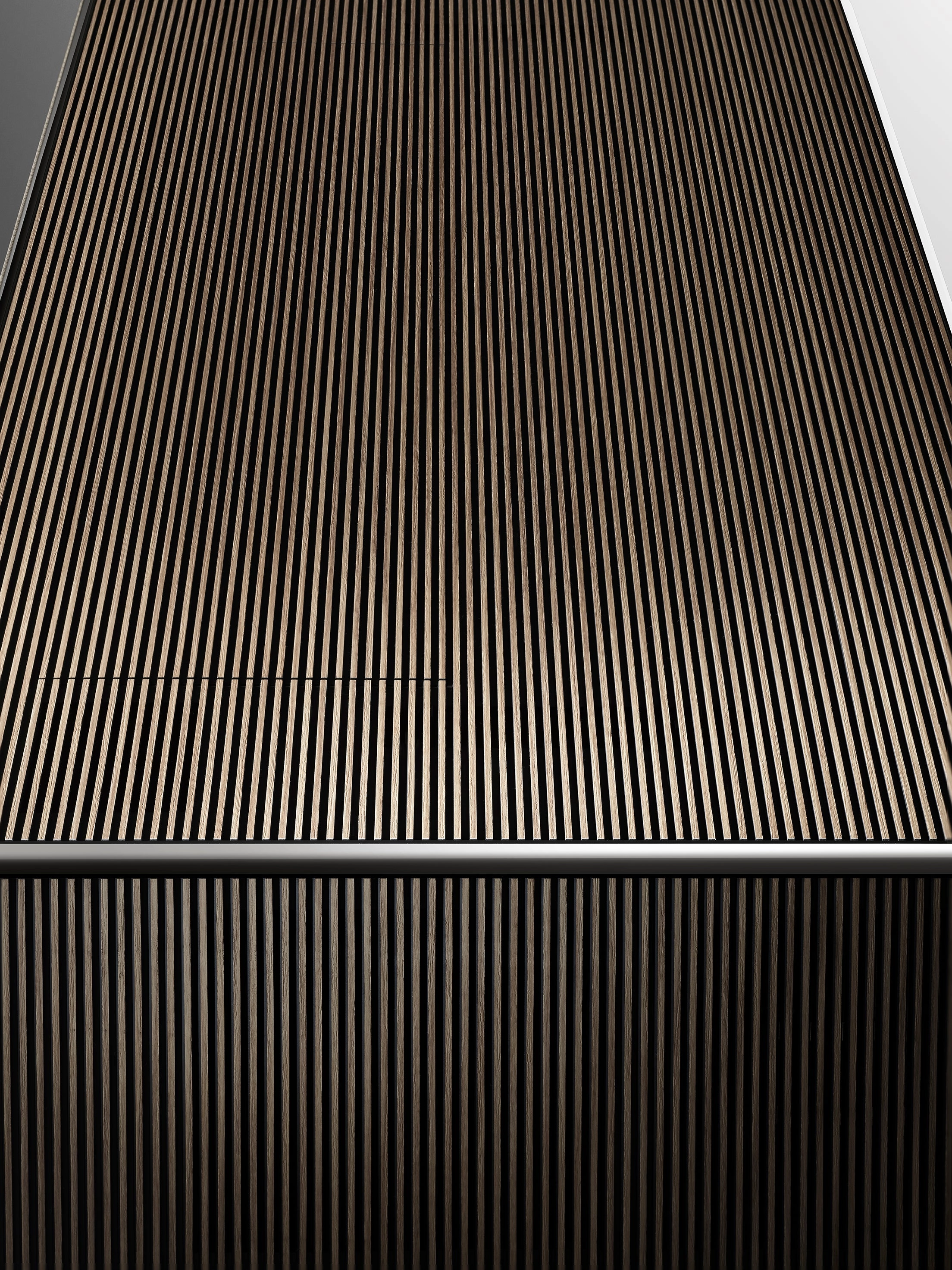 Samsung 120" The Premiere LPU7 4K High Dynamic Range (HDR10 ) Smart Laser Projector (SP-LPU7DSAXXZC)