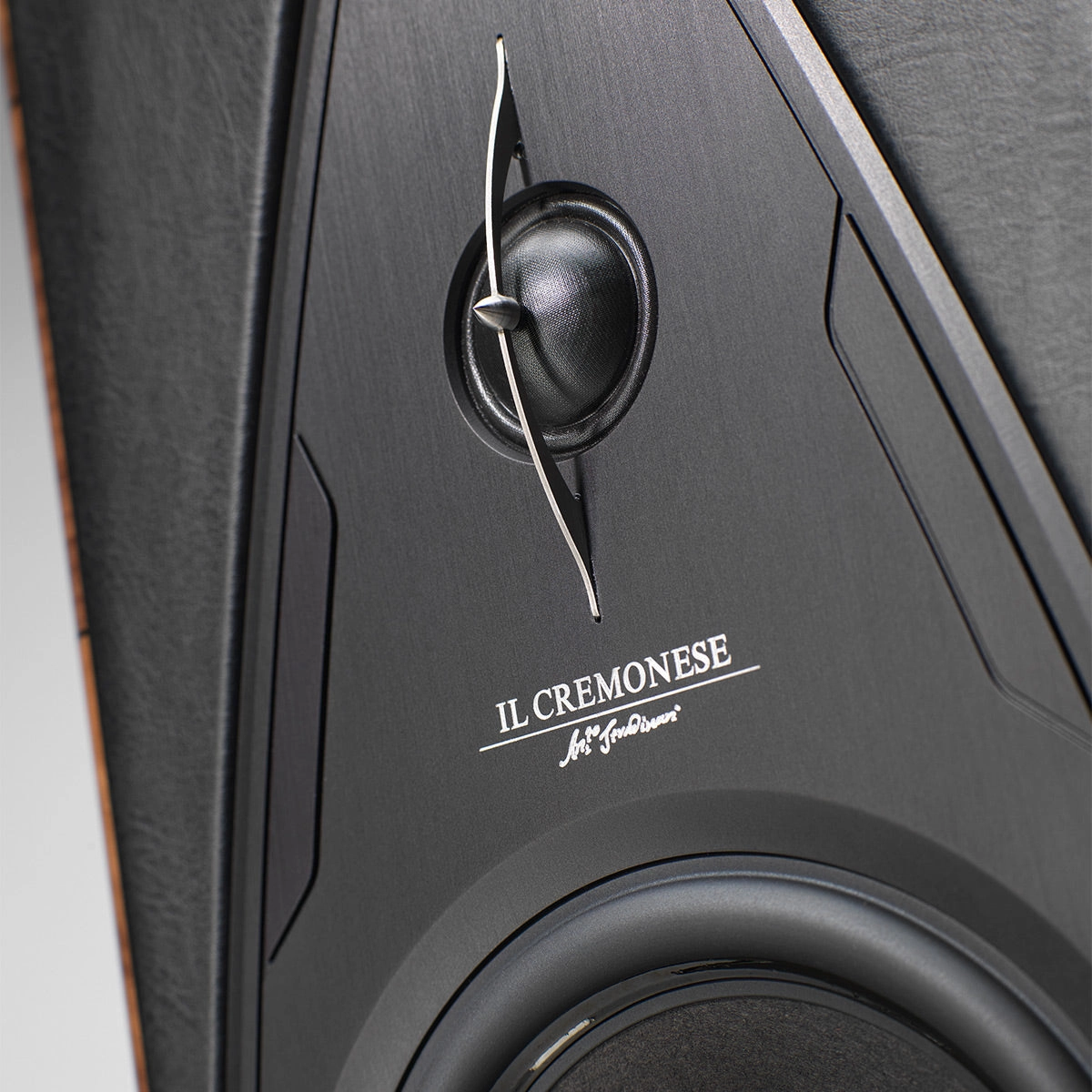 Sonus faber Il Cremonese High Resolution Floorstanding Loudspeakers - Pair (Walnut)