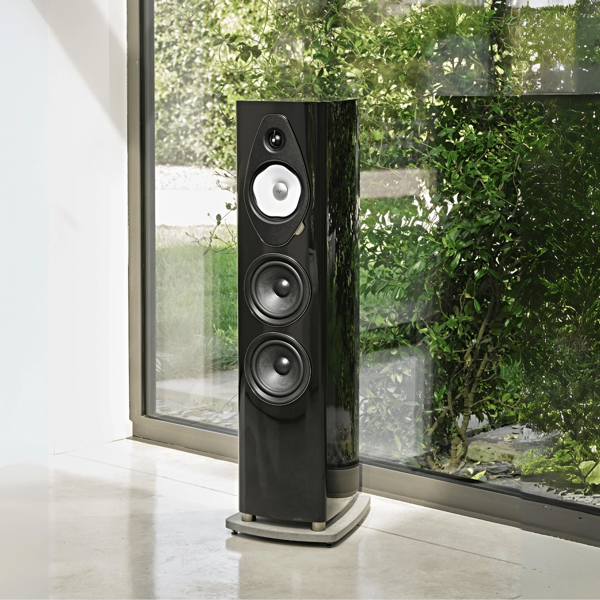Sonus Faber Sonetto V G2 Floorstanding Speakers Pair