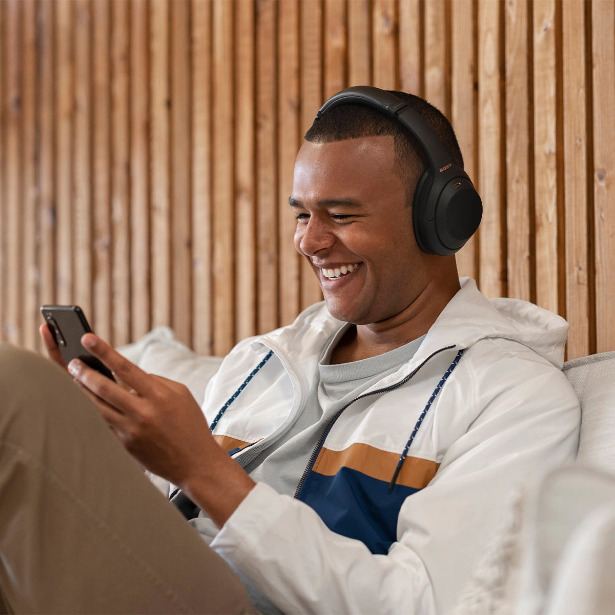 Sony WH-1000XM4 Wireless Noise Cancelling Over-Ear Headphones (Black)