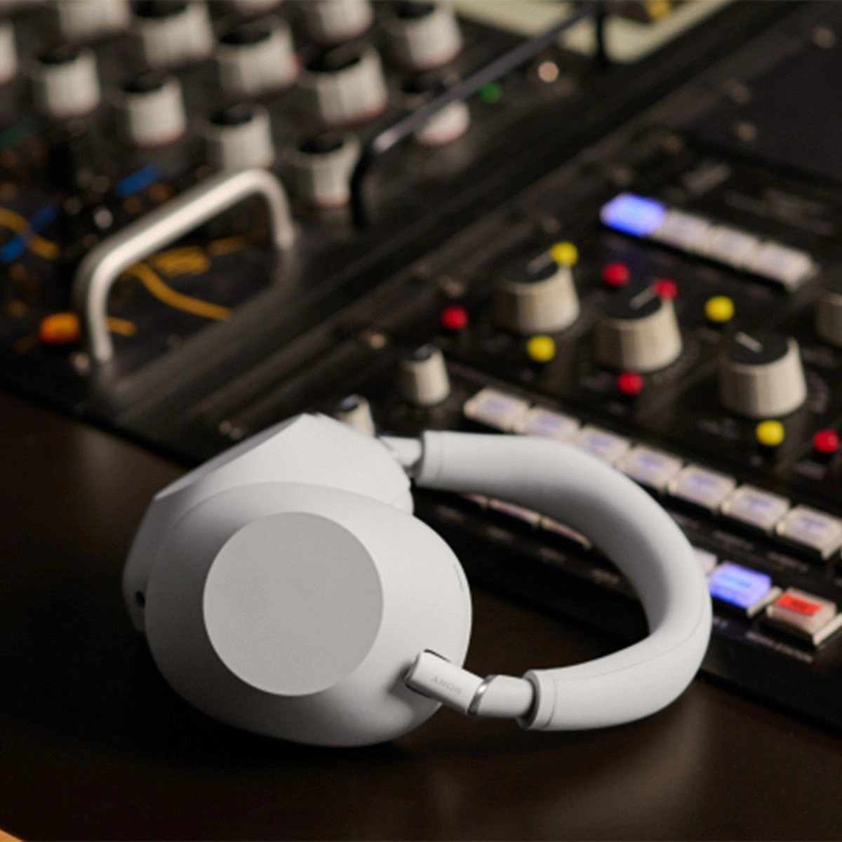 Sony WH-1000XM6 Wireless Noise Canceling Headphones (Silver)