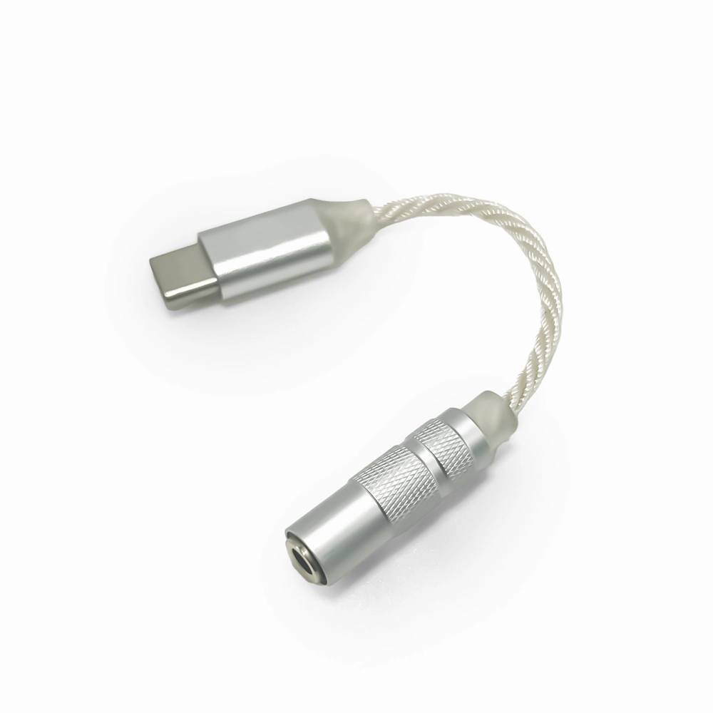 Strauss & Wagner Rue USB-C to 3.5mm DAC/Adapter