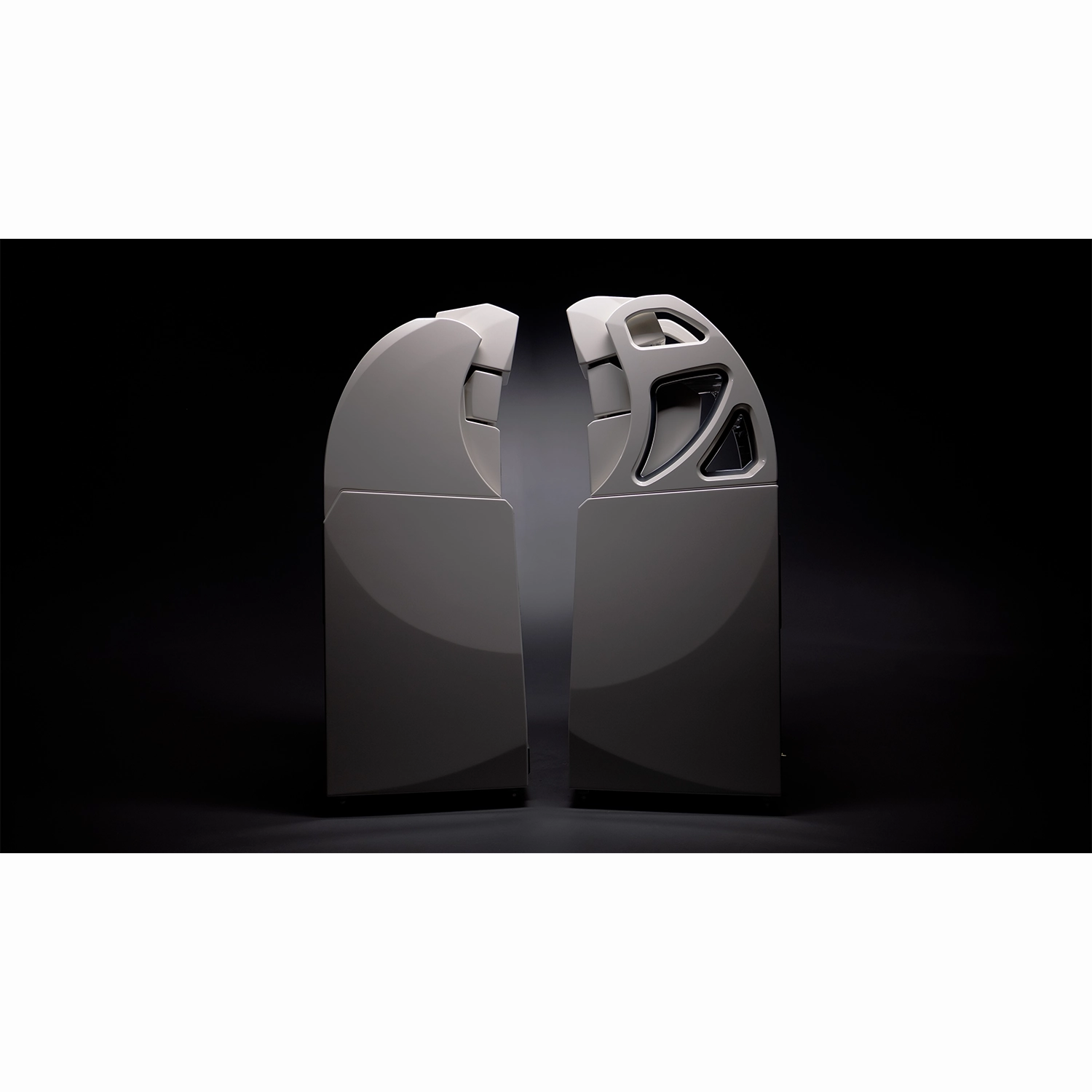 Wilson Audio Alexx V Floor Standing Speakers Pair